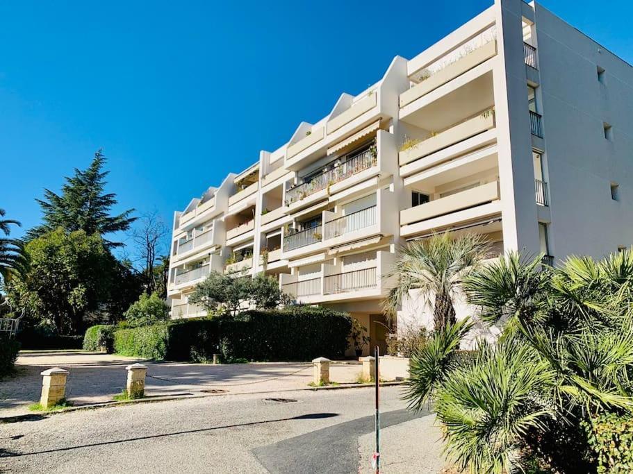Le Port Tamaris Apartment ลาแซน-ซูร์-แมร์ ภายนอก รูปภาพ